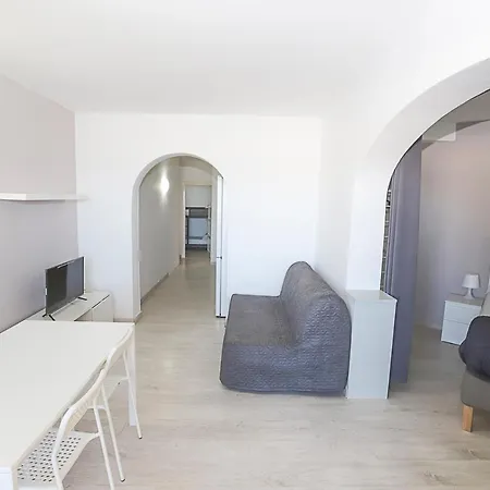 Differentflats Acantilados Ii Апартаменты Салоу